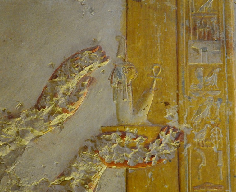 Équilibre • Le pharaon fait l’offrande de Maât au dieu Horus, Temple de Sethi Ier, Abydos, Egypte, 14 février 2010