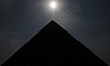 Pyramide de Khephren, plateau de Gizeh, Le Caire, Egypte, 23 février 2010