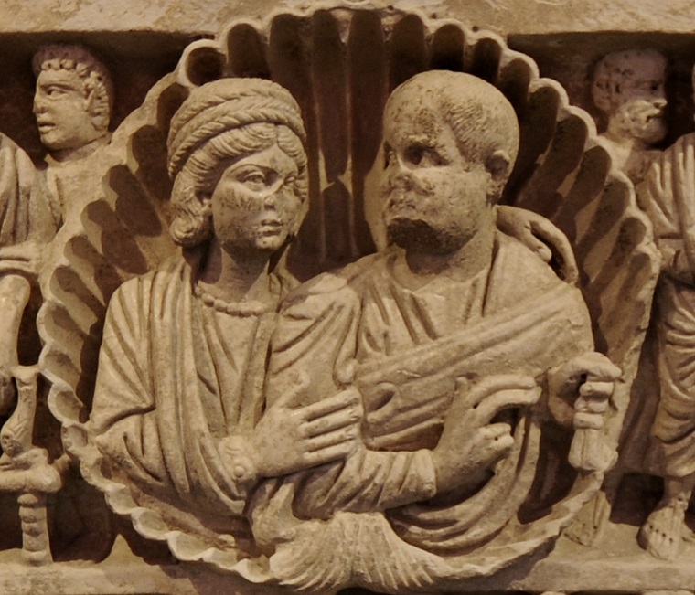 Mars & Vénus • Sarcophage de "La Trinité" ou "des époux" (détail), Musée Arles antique,, Arles, Bouches-du-Rhône, France, 19 mai ‎2011