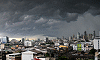 L’orage s’apprête à inonder la ville de Bangkok, Thaïlande, 25 juin 2008