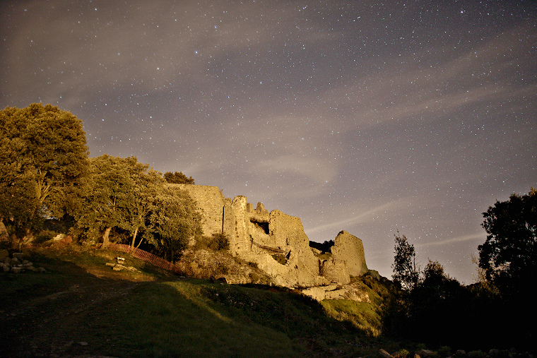 Vie nocturne : Château de Termes, Aude, France, 28 mars 2014